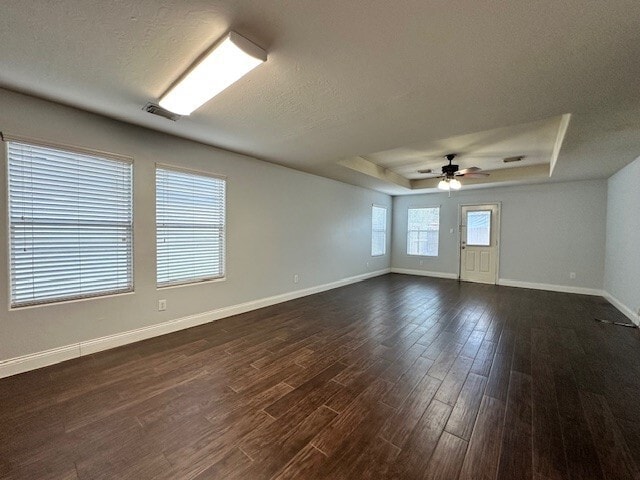 Building Photo - 10403 Hurst Hill Ln