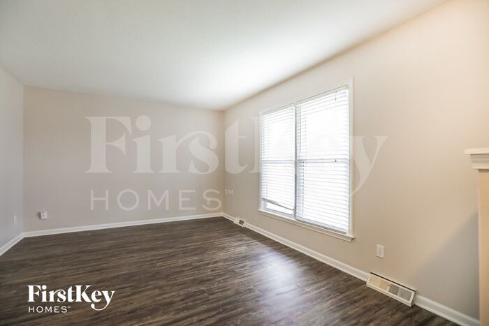 Building Photo - 515 NE 98th Terrace