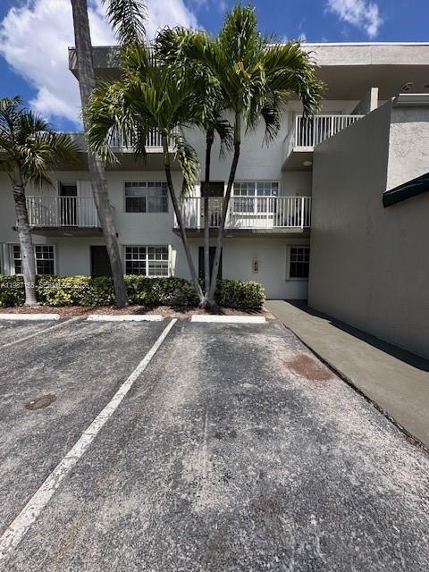 Building Photo - 7510 SW 152nd Ave