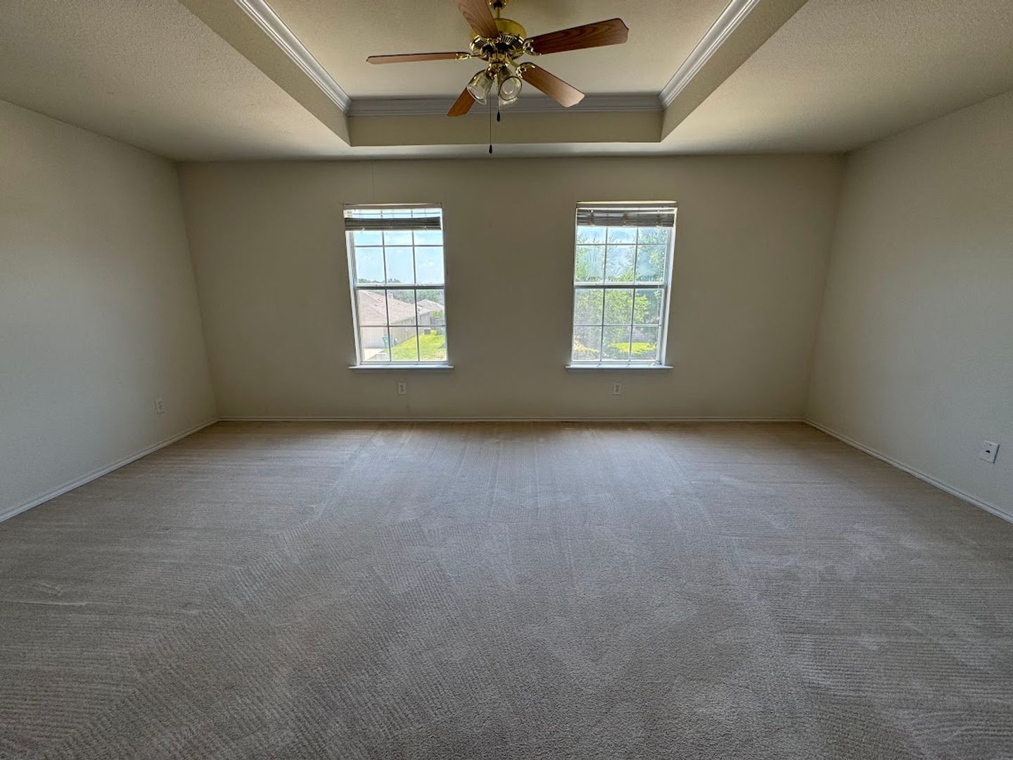 Building Photo - 217 Tepee Dr