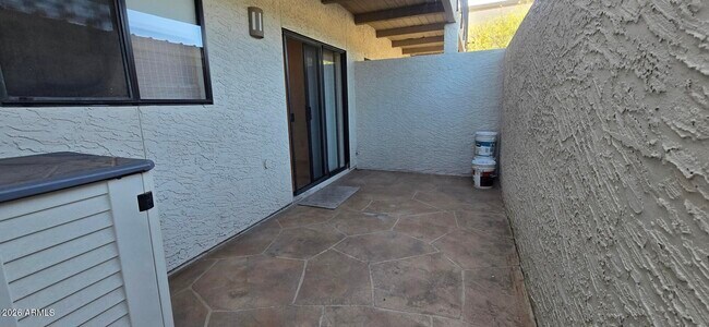 Building Photo - 16510 E Palisades Blvd