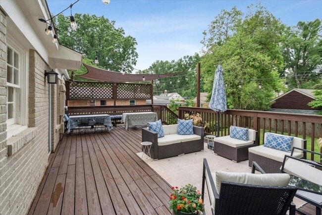 Building Photo - 181 Wallace Rd