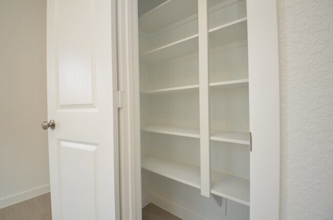 Building Photo - 29034 Bison Hvn Dr