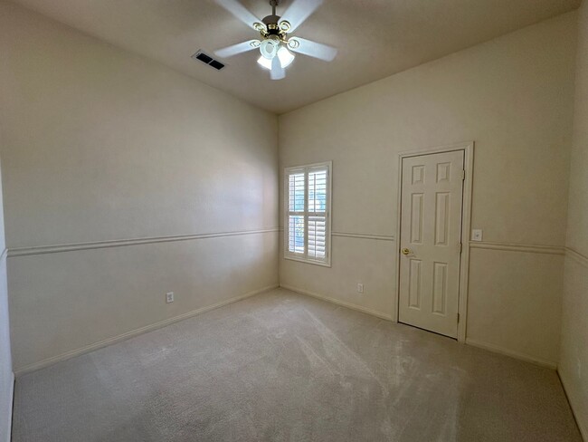 Building Photo - Beautiful 3 Bedroom Home in Fripps Ranch!