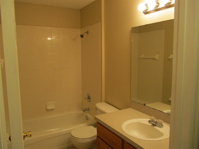 Building Photo - 4511 Loveland Pass Dr E