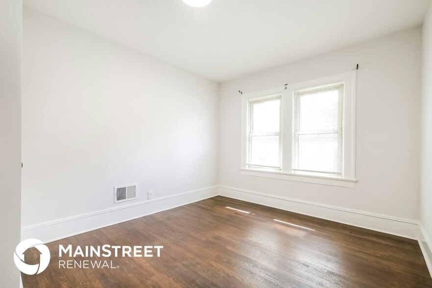 Building Photo - 1578 Linda Way SW