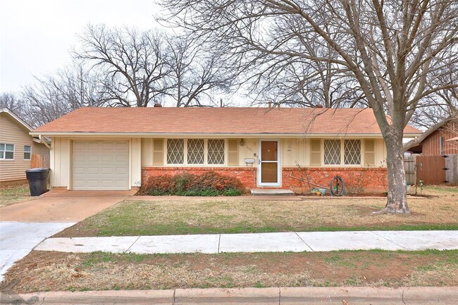 Building Photo - 3101 Sayles Blvd