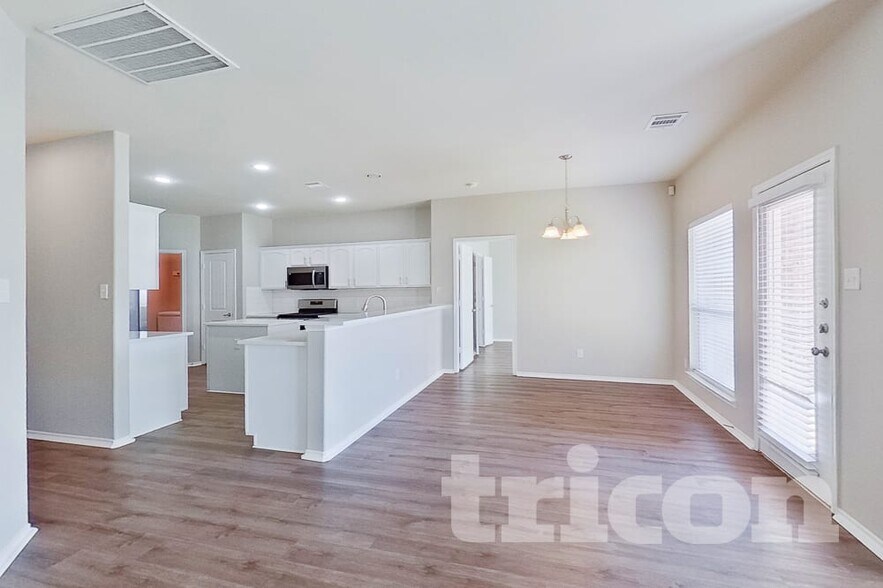 Building Photo - 3621 Spring Run Ln