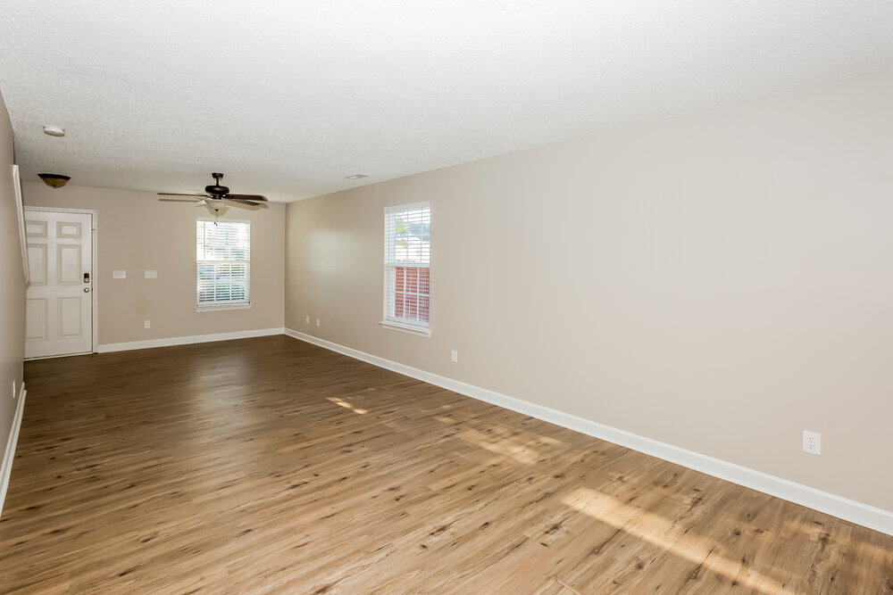 Building Photo - 14017 Sobeck Ln