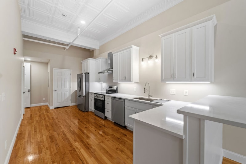 Building Photo - 33 Court St