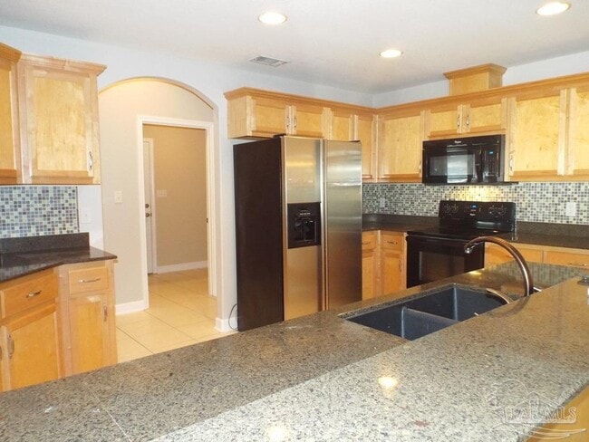 Building Photo - 3569 S Hampton Way