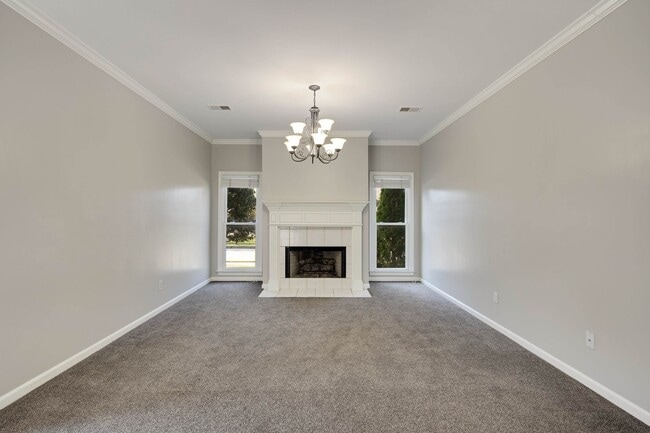 Building Photo - 979 Welbeck Cove