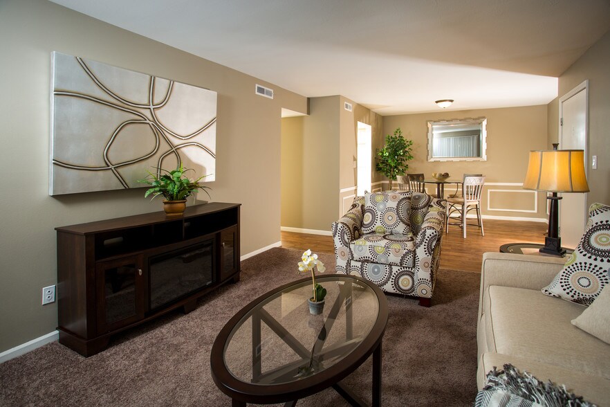 Andover Park Apartments 351 Andover Dr Valparaiso IN 46383