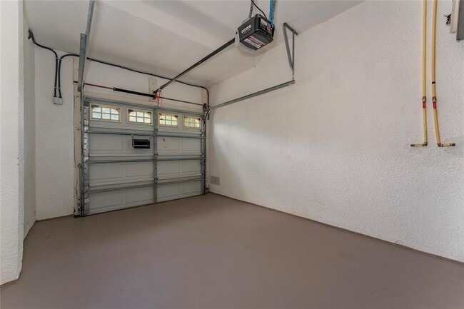 Building Photo - 1401 Catherine St