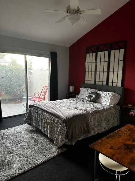Master Bedroom - 49174 Wayne St