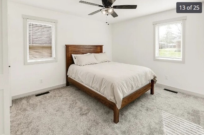 Building Photo - Newly Remodel 3 bed house - Rent $3k per m...