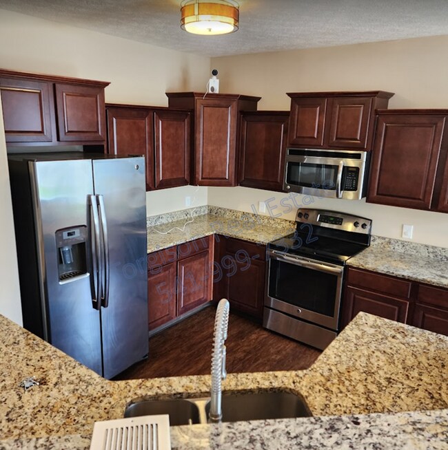 Building Photo - 5828 Trail Creek Dr