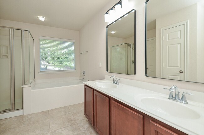 Building Photo - 24542 Folkstone Cir