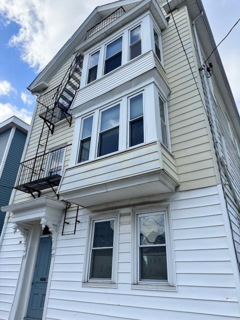Building Photo - 36 E Transit St