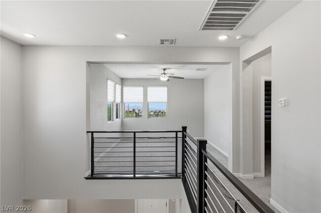 Building Photo - 8269 Skye Highlands St