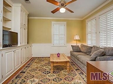 Building Photo - 225 LSU Avenue