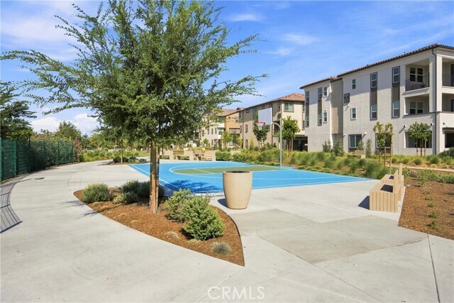 Building Photo - 12903 Paradiso Dr