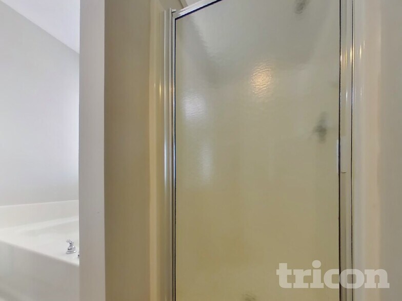 Building Photo - 62 Edith Ln