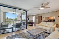 Building Photo - 950 Lavers Cir