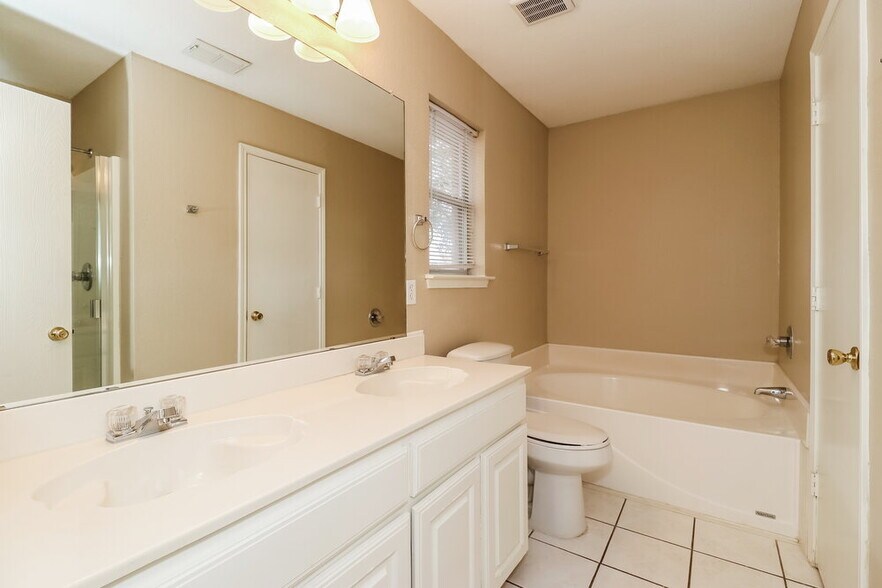 Building Photo - 5927 Rock Meadow Trail