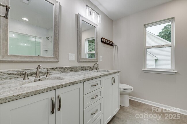 Building Photo - 4624 Waterbell Ln