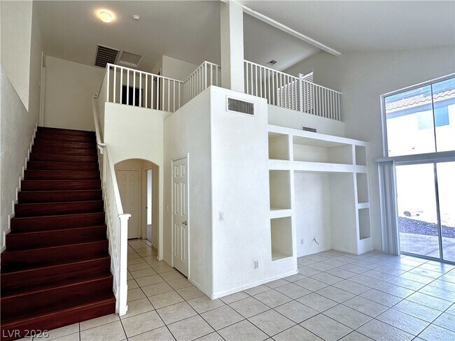 Building Photo - 10018 Ivy Patch St