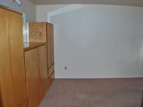 Building Photo - Powder Village B6