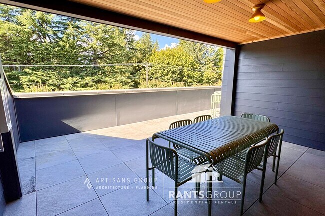 Building Photo - The Rookery