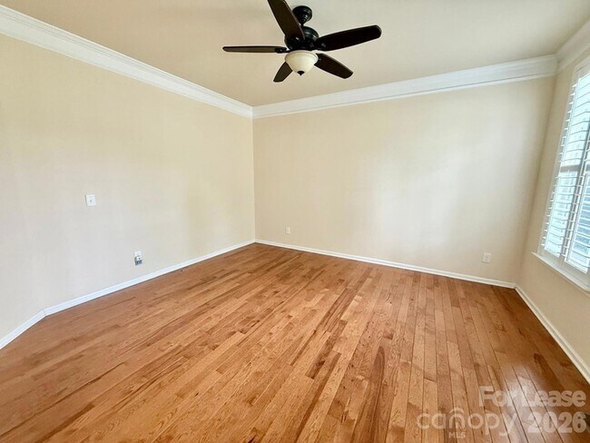 Building Photo - 1009 Providence Forest Dr