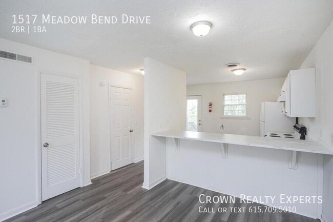 Building Photo - 1517 Meadow Bend Dr