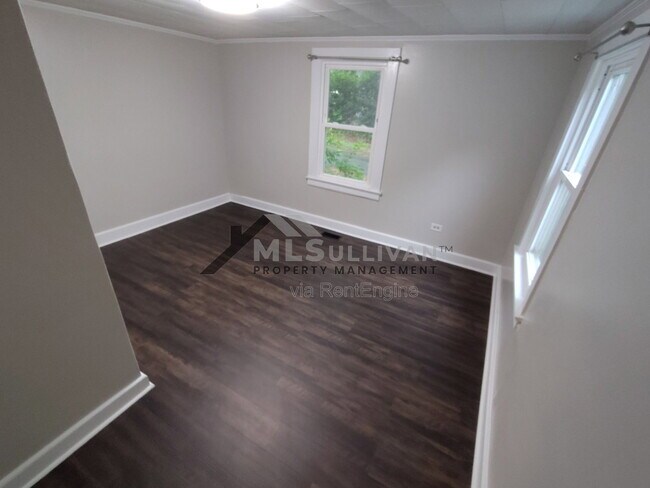 Building Photo - 808 Glenco Rd