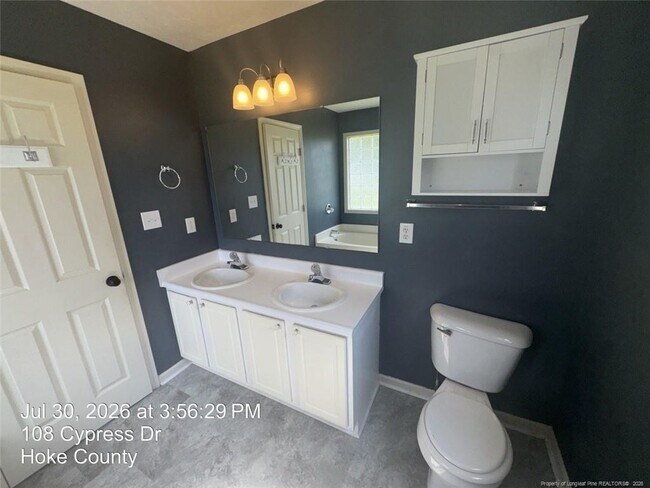 Building Photo - 108 Cypress Dr