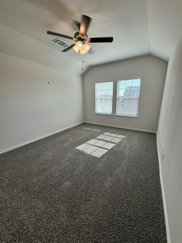 Building Photo - 3901 Lyndhurst Ave