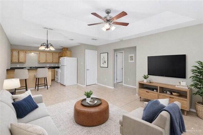 Building Photo - 15 Kimberly Ln