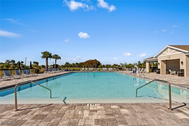 Building Photo - 19972 Green Pasture Rd