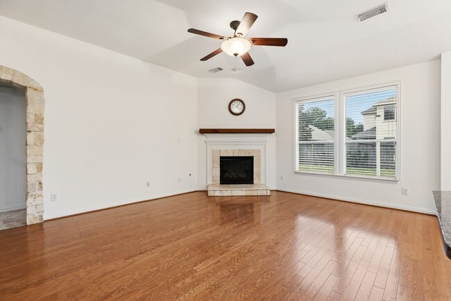 Building Photo - 5315 Barleycorn Ln