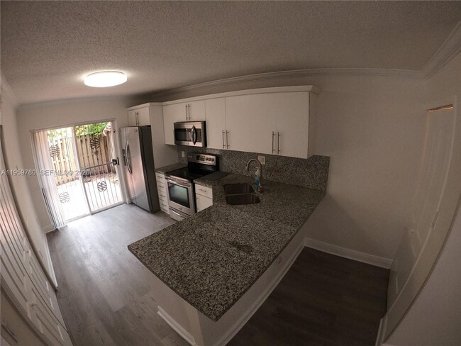 Building Photo - 7908 W 34th Ln