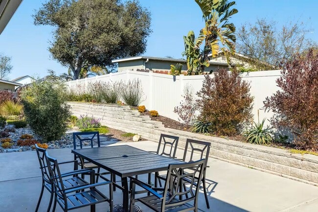 Building Photo - Grover Beach Oasis