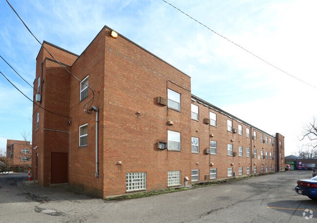 Building Photo - King Star