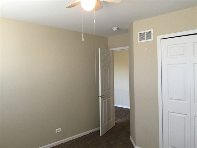 Building Photo - 25314 Pastoral Dr