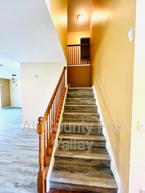 Building Photo - 1119 Loganbury Ct