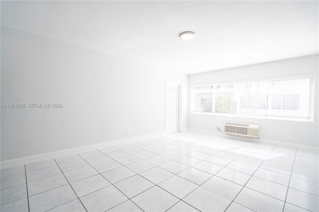 Building Photo - 8340 Byron Ave