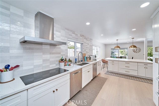 Building Photo - 6231 Lochvale Dr