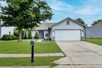 Building Photo - 3 Bedroom Ranch with Pond View in Pike Township