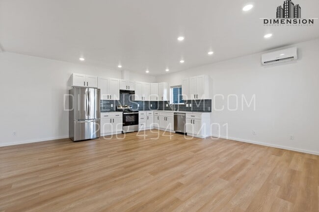 Building Photo - Almost New House with AC!